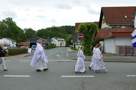 Bittprozession an Christi Himmelfahrt (Foto: Karl-Franz Thiede)